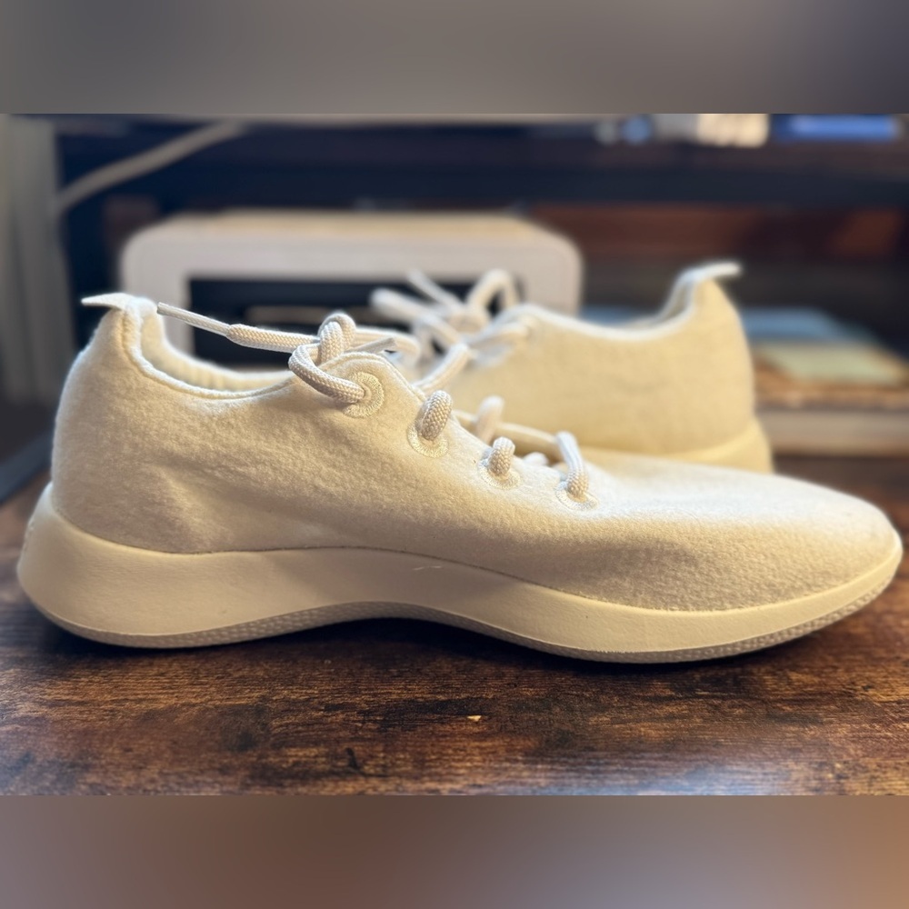 Allbirds Women's Wool Runner in Natural White - Size 9 - Picture 8 of 11